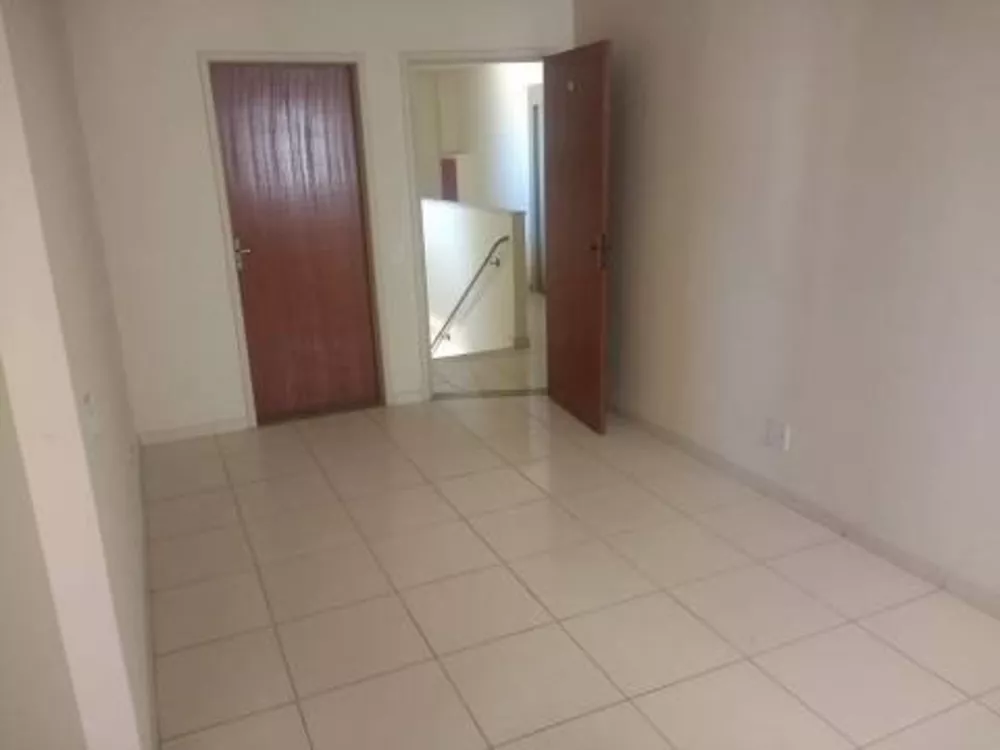 Apartamento à venda com 2 quartos, 55m² - Foto 4