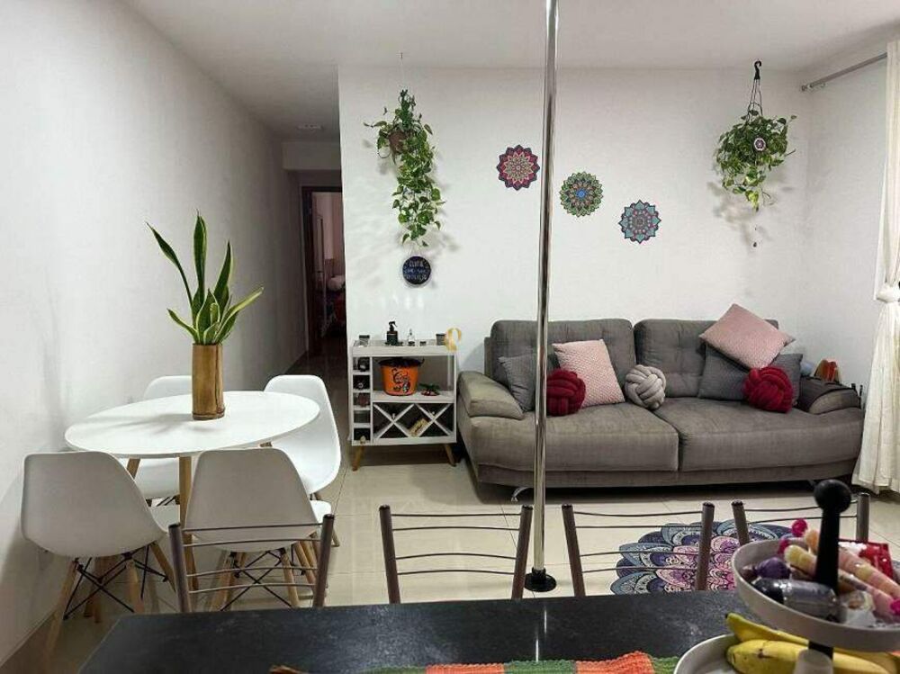 Apartamento à venda com 2 quartos, 58m² - Foto 4