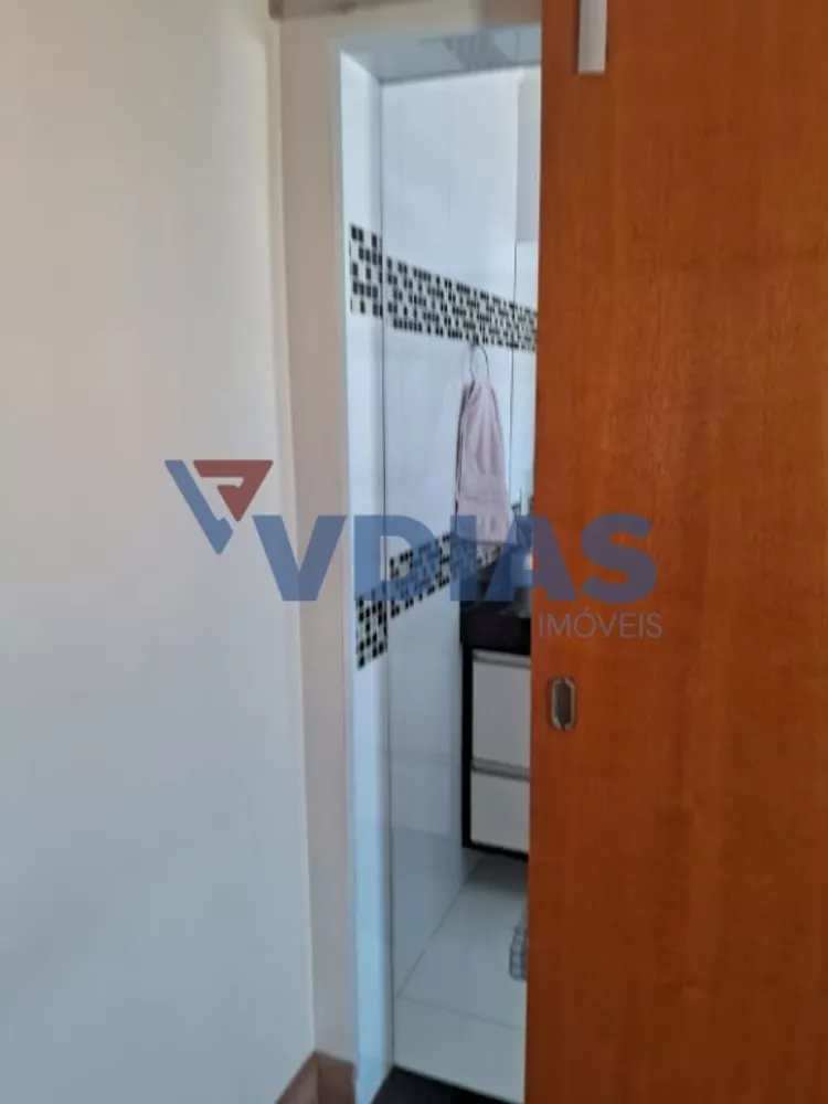 Apartamento à venda com 3 quartos, 85m² - Foto 13