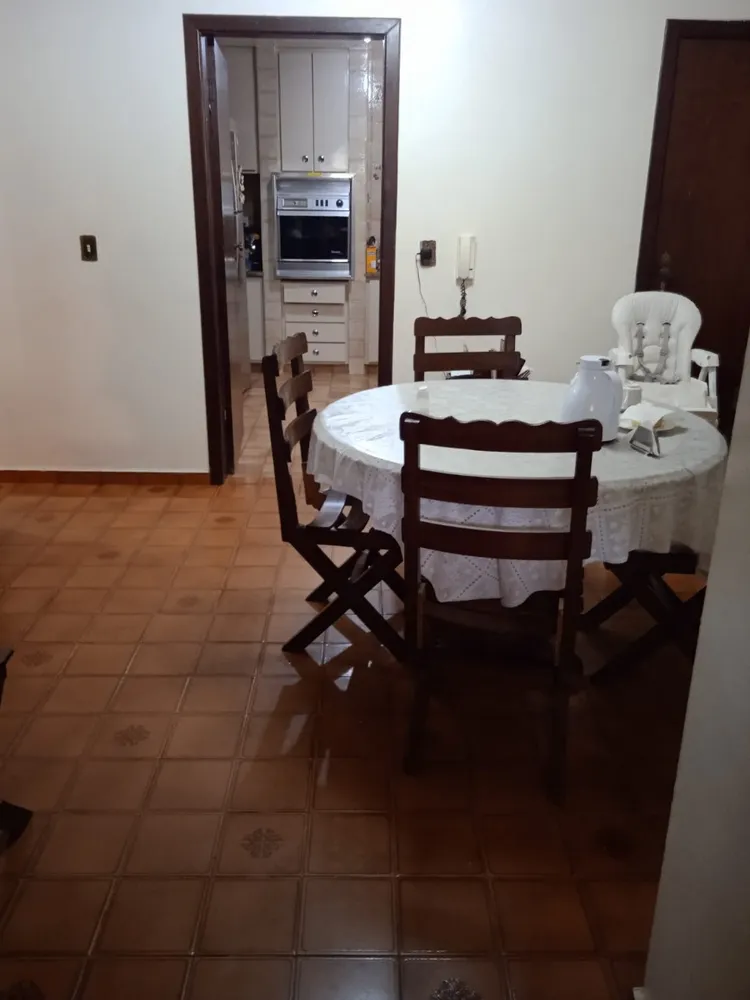 Casa, 4 quartos, 411 m² - Foto 2