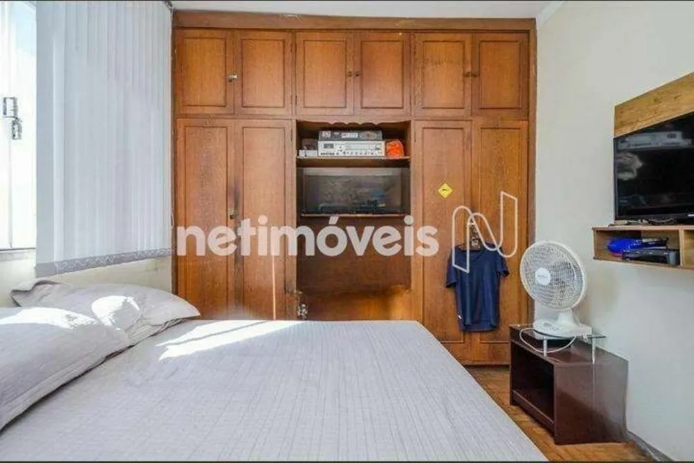 Casa, 6 quartos, 220 m² - Foto 2