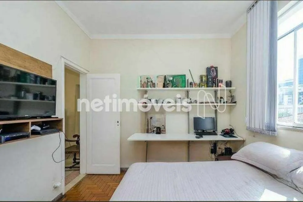 Casa, 6 quartos, 220 m² - Foto 4