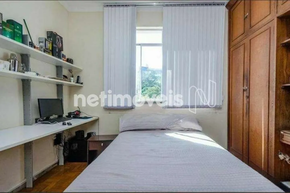 Casa, 6 quartos, 220 m² - Foto 3