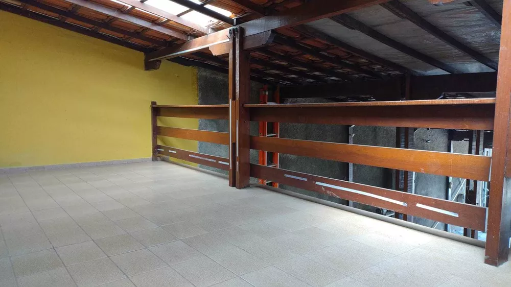 Casa para alugar com 4 quartos, 252m² - Foto 5