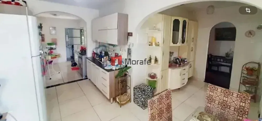 Casa, 3 quartos, 210 m² - Foto 4