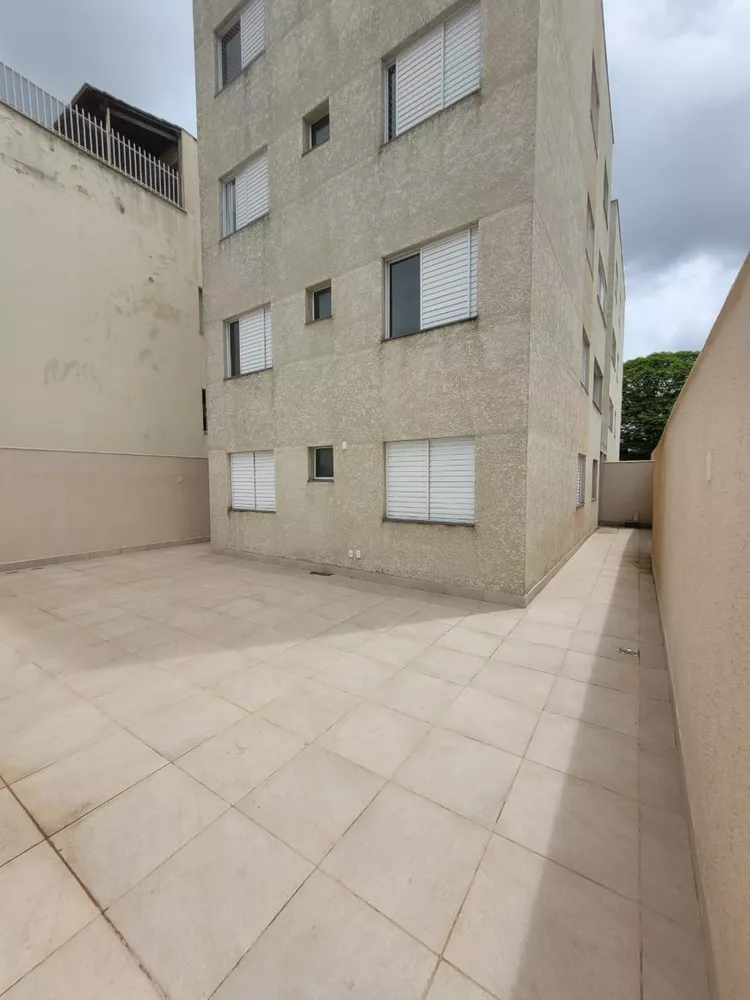 Apartamento à venda com 3 quartos, 91m² - Foto 3