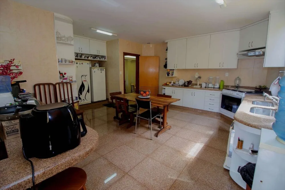 Casa, 5 quartos, 1100 m² - Foto 4