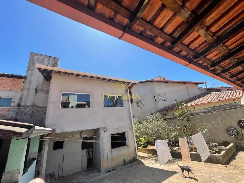 Casa à venda com 3 quartos, 360m² - Foto 13