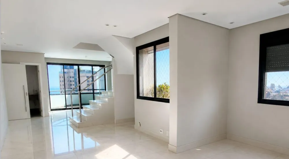 Cobertura, 3 quartos, 304 m² - Foto 2