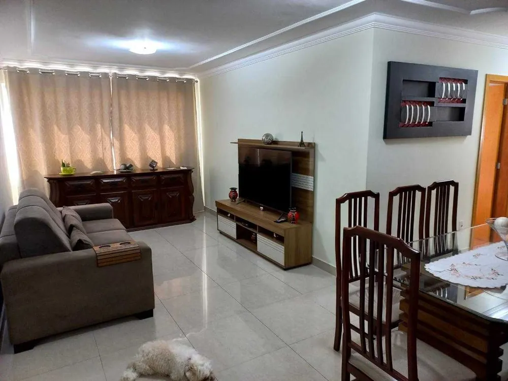 Apartamento, 3 quartos, 212 m² - Foto 1