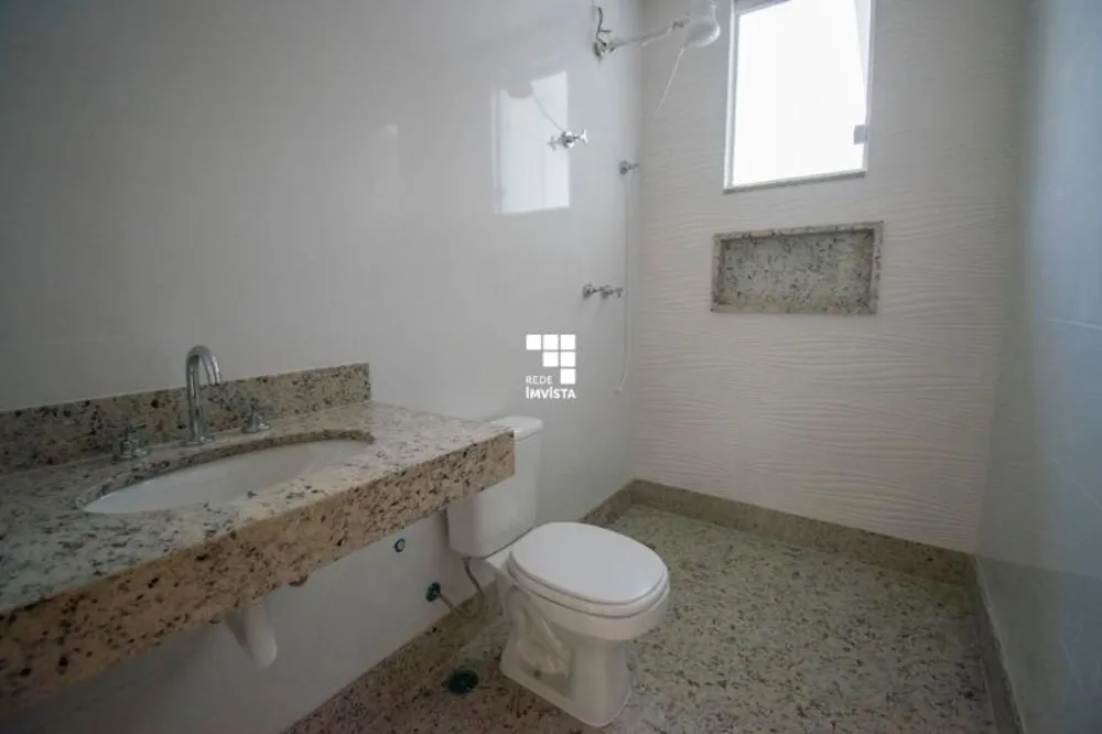 Casa, 5 quartos, 360 m² - Foto 1
