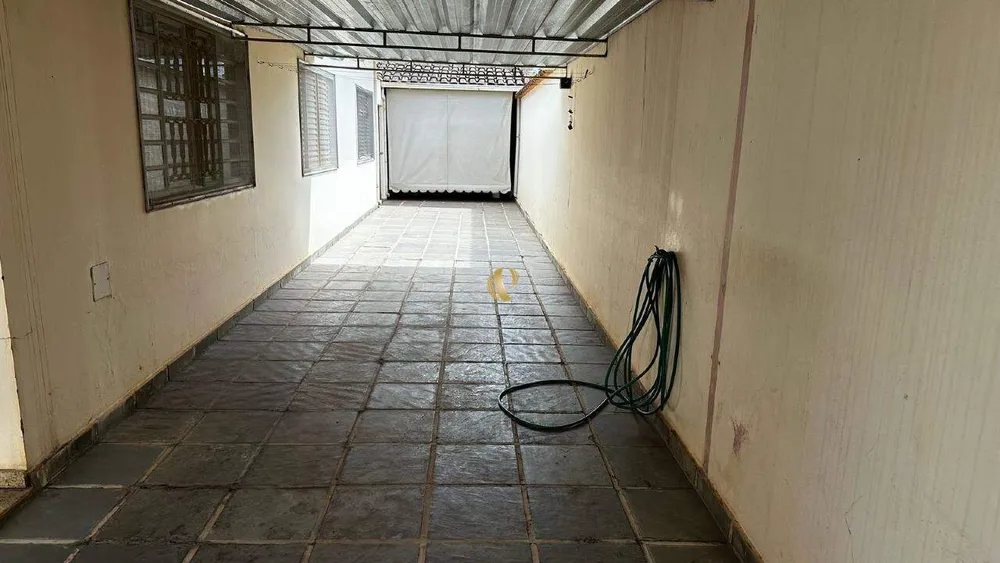 Casa, 4 quartos, 233 m² - Foto 12