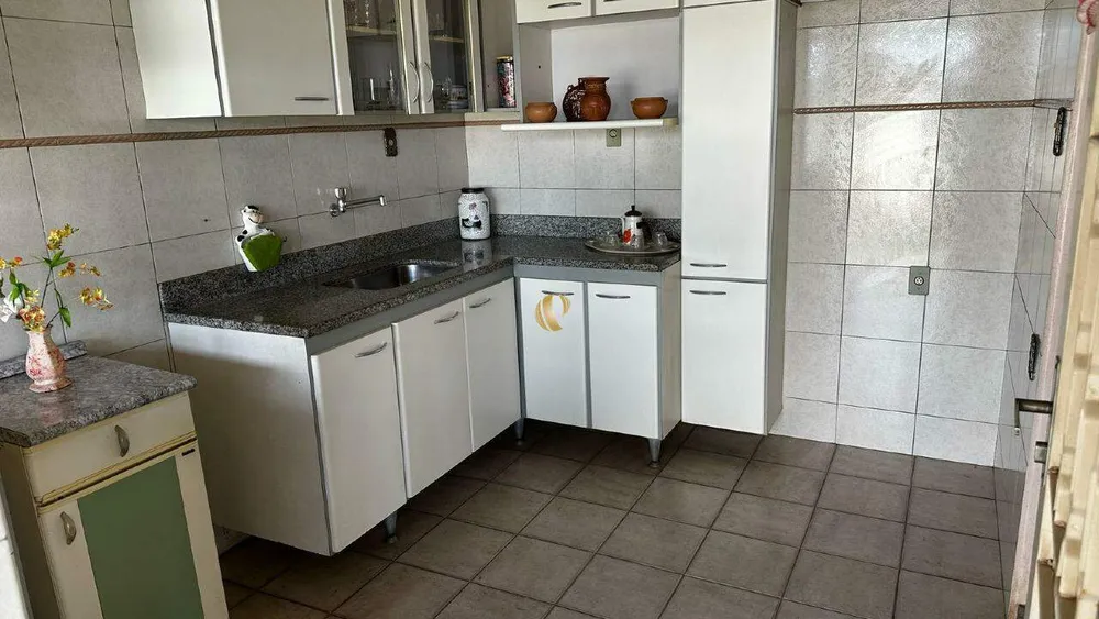 Casa, 4 quartos, 233 m² - Foto 5