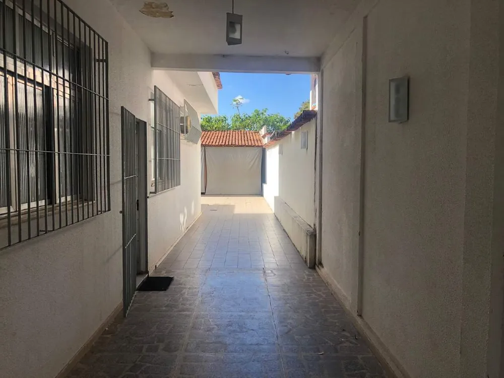 Casa, 3 quartos, 279 m² - Foto 1