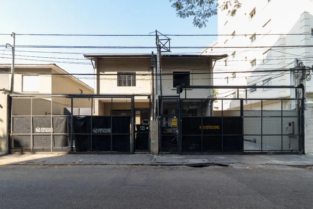 Casa, 3 quartos, 359 m² - Foto 1