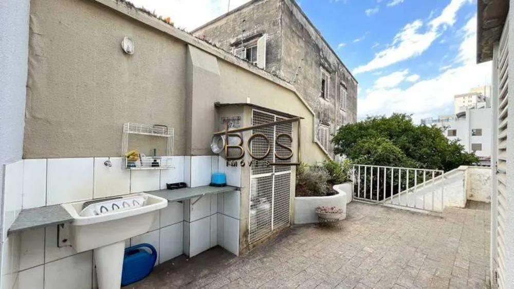 Casa, 7 quartos, 314 m² - Foto 3