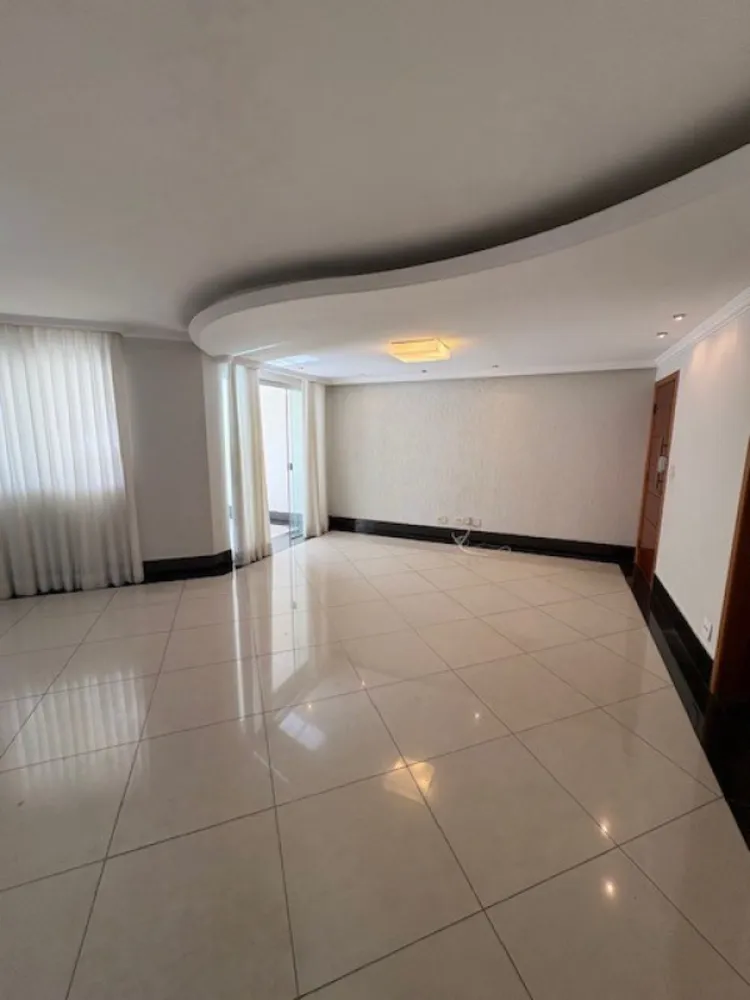 Apartamento, 3 quartos, 120 m² - Foto 2