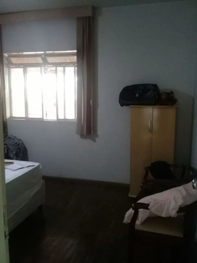 Casa, 4 quartos, 247 m² - Foto 3
