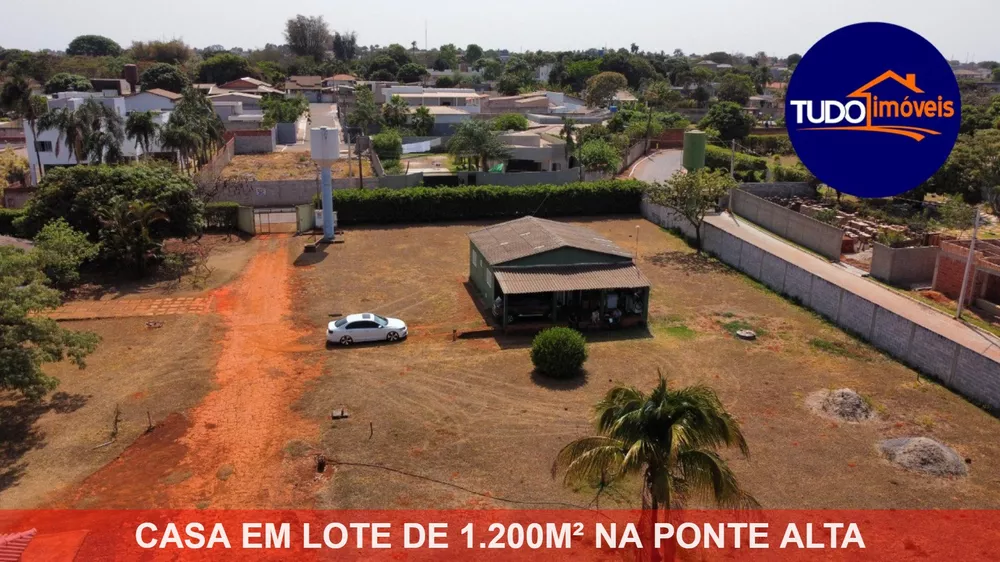 Casa à venda com 2 quartos, 1200m² - Foto 1