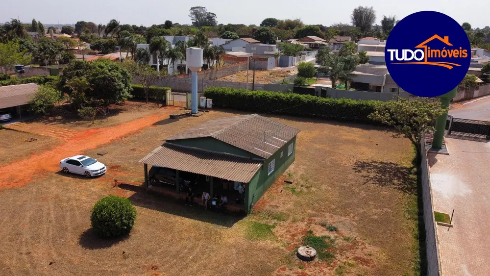 Casa à venda com 2 quartos, 1200m² - Foto 20