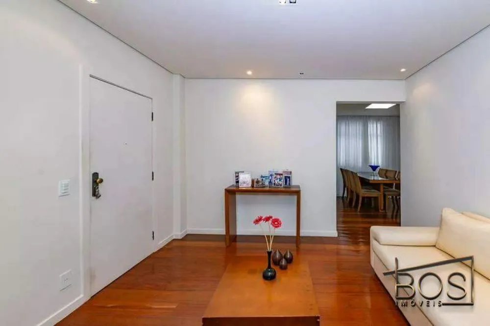 Apartamento, 3 quartos, 120 m² - Foto 1