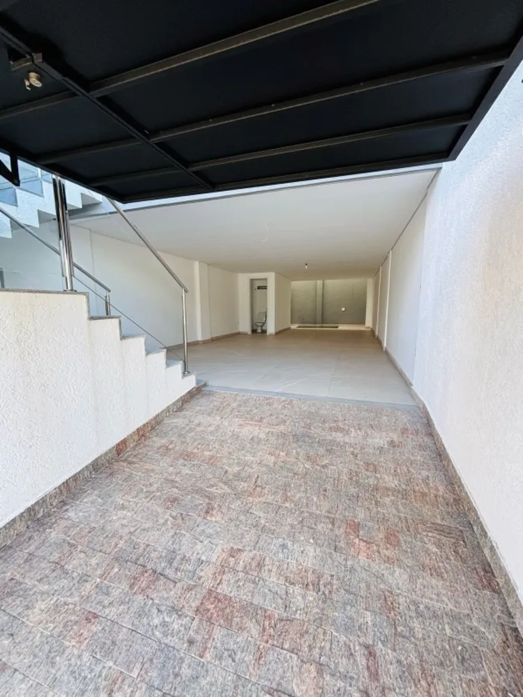 Casa, 3 quartos, 170 m² - Foto 1