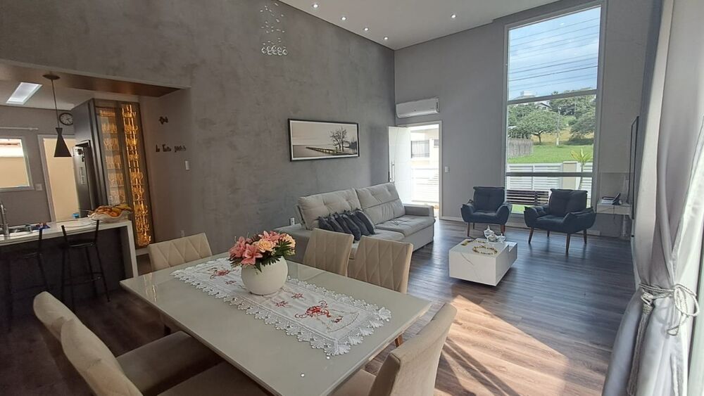 Casa à venda com 3 quartos, 187m² - Foto 3