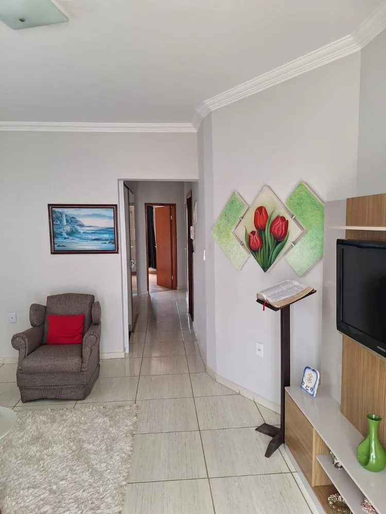 Casa, 3 quartos, 146 m² - Foto 2