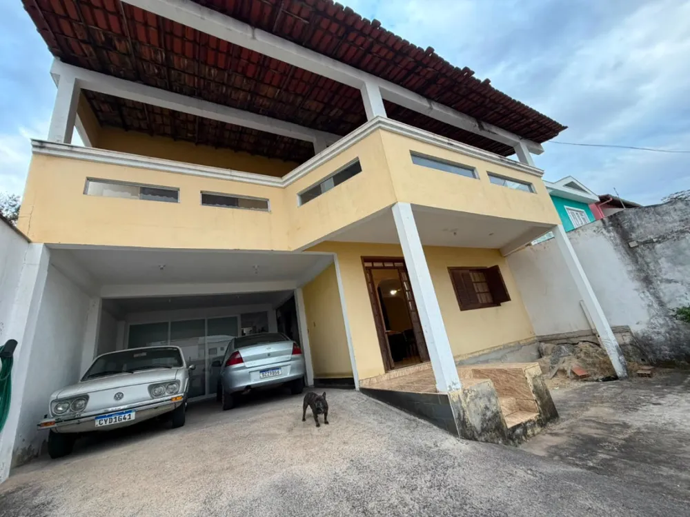 Casa, 3 quartos, 180 m² - Foto 1