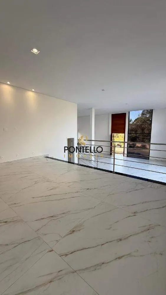Casa, 3 quartos, 230 m² - Foto 3
