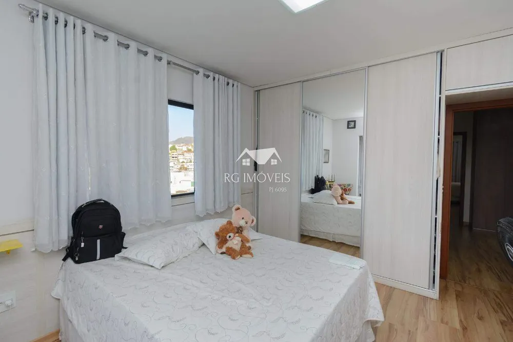 Casa, 4 quartos, 255 m² - Foto 9