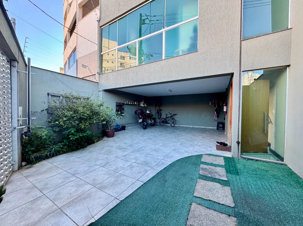 Casa, 3 quartos, 264 m² - Foto 1