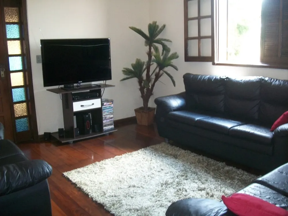 Casa, 6 quartos, 360 m² - Foto 4