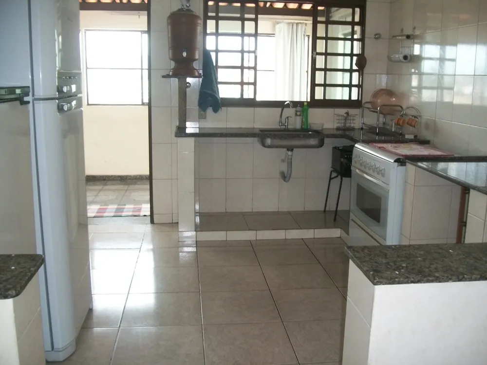 Casa, 6 quartos, 360 m² - Foto 7