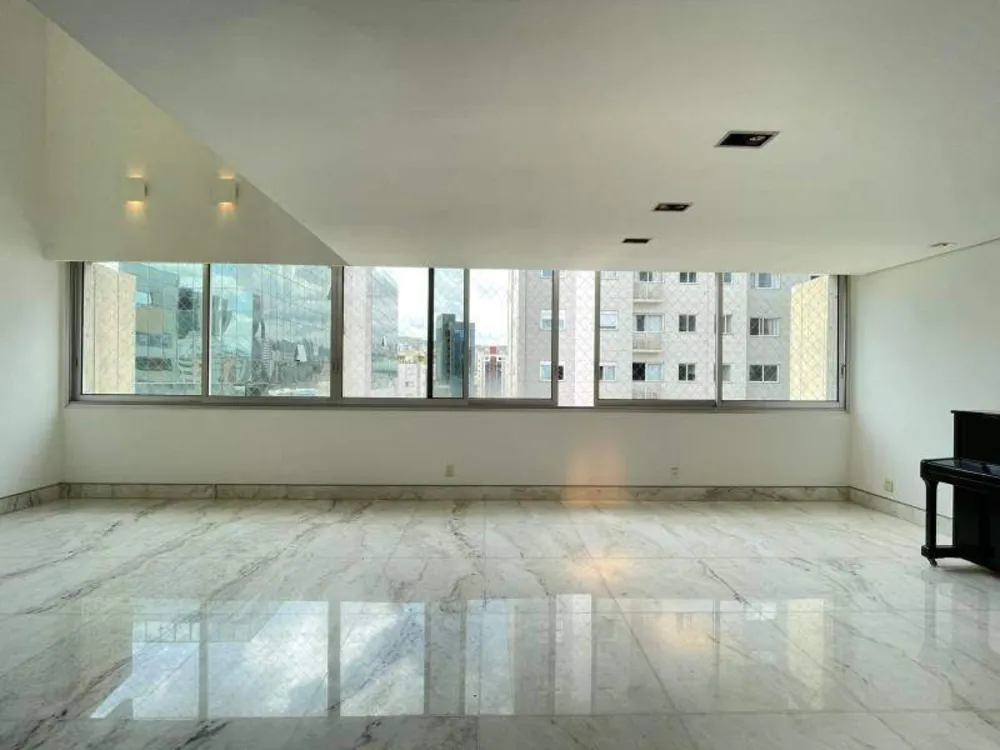 Cobertura, 4 quartos, 575 m² - Foto 2