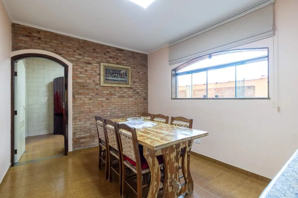 Casa, 3 quartos, 179 m² - Foto 1