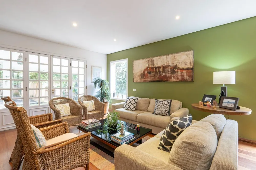 Casa, 3 quartos, 1077 m² - Foto 3
