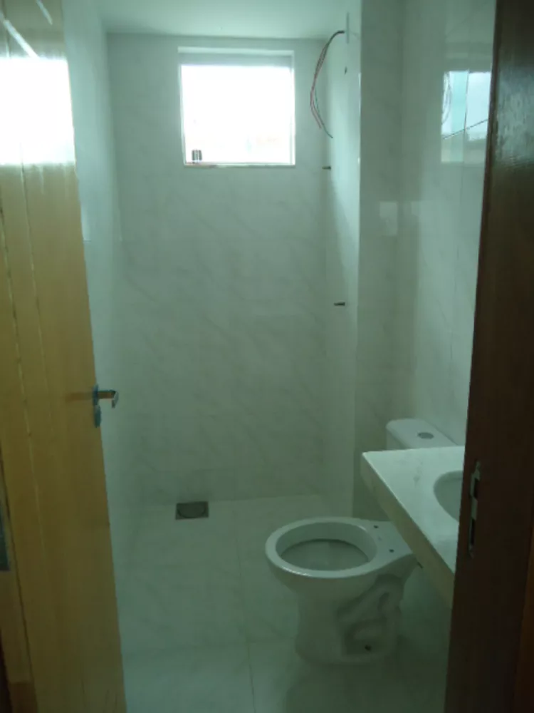 Apartamento à venda com 3 quartos, 75m² - Foto 17