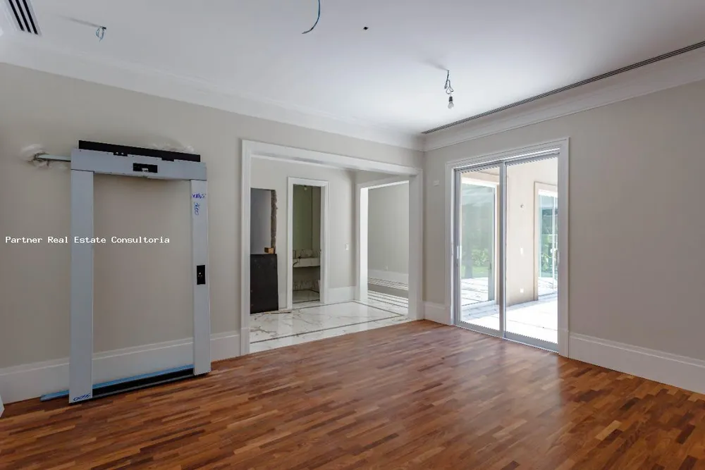 Casa, 5 quartos, 1318 m² - Foto 3