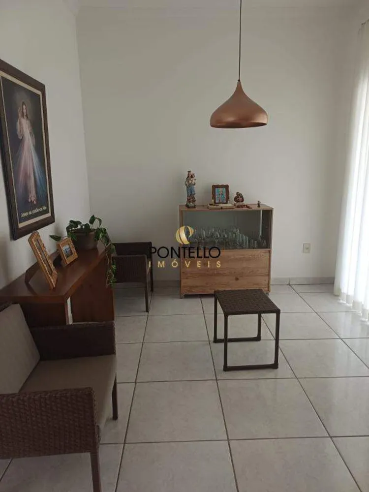 Casa, 3 quartos, 159 m² - Foto 4
