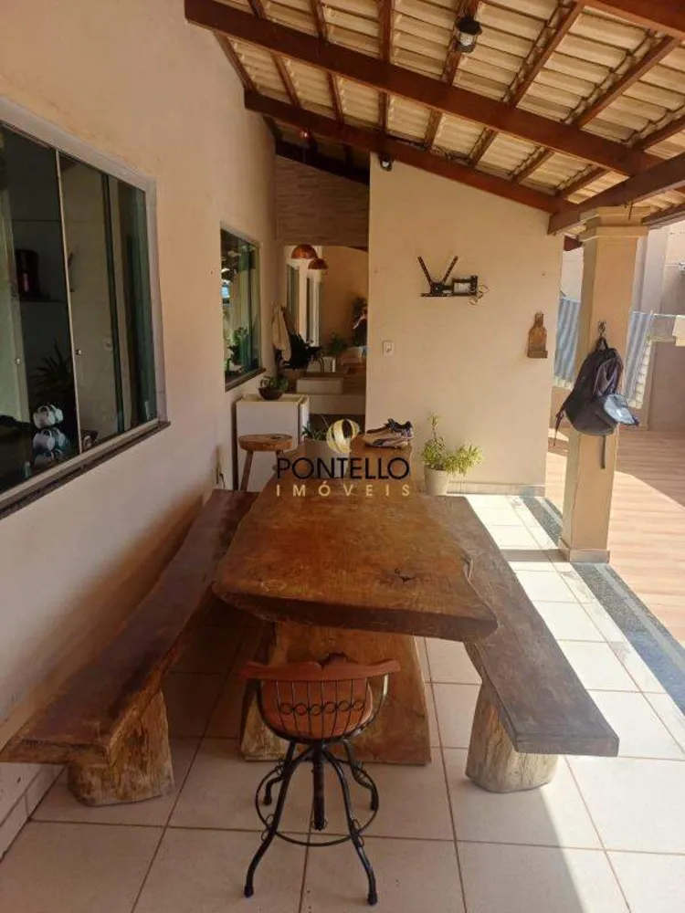 Casa, 3 quartos, 159 m² - Foto 4