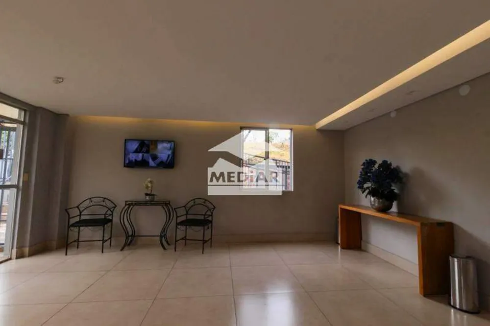 Apartamento, 3 quartos, 102 m² - Foto 2
