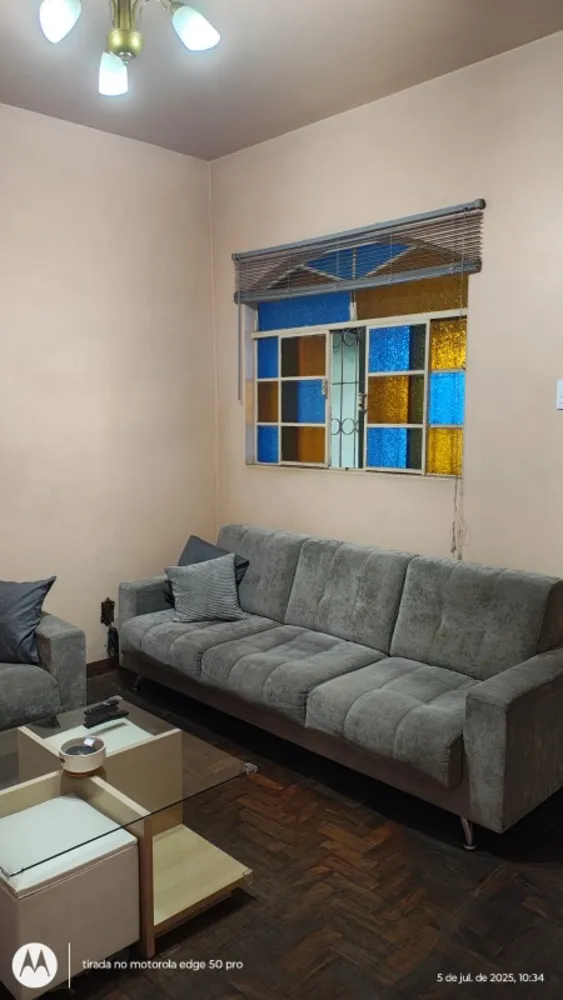 Casa, 3 quartos, 218 m² - Foto 1