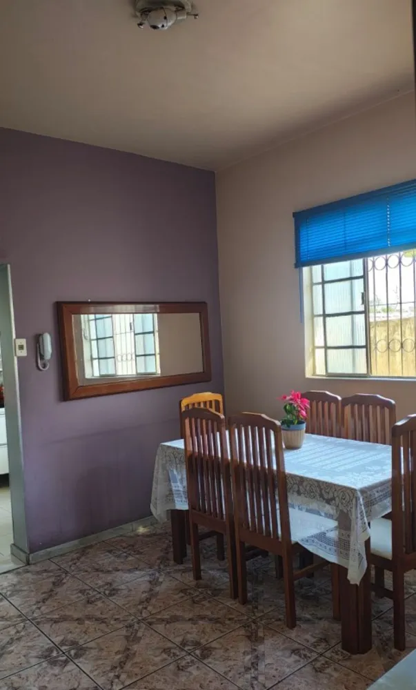 Casa, 3 quartos, 218 m² - Foto 4