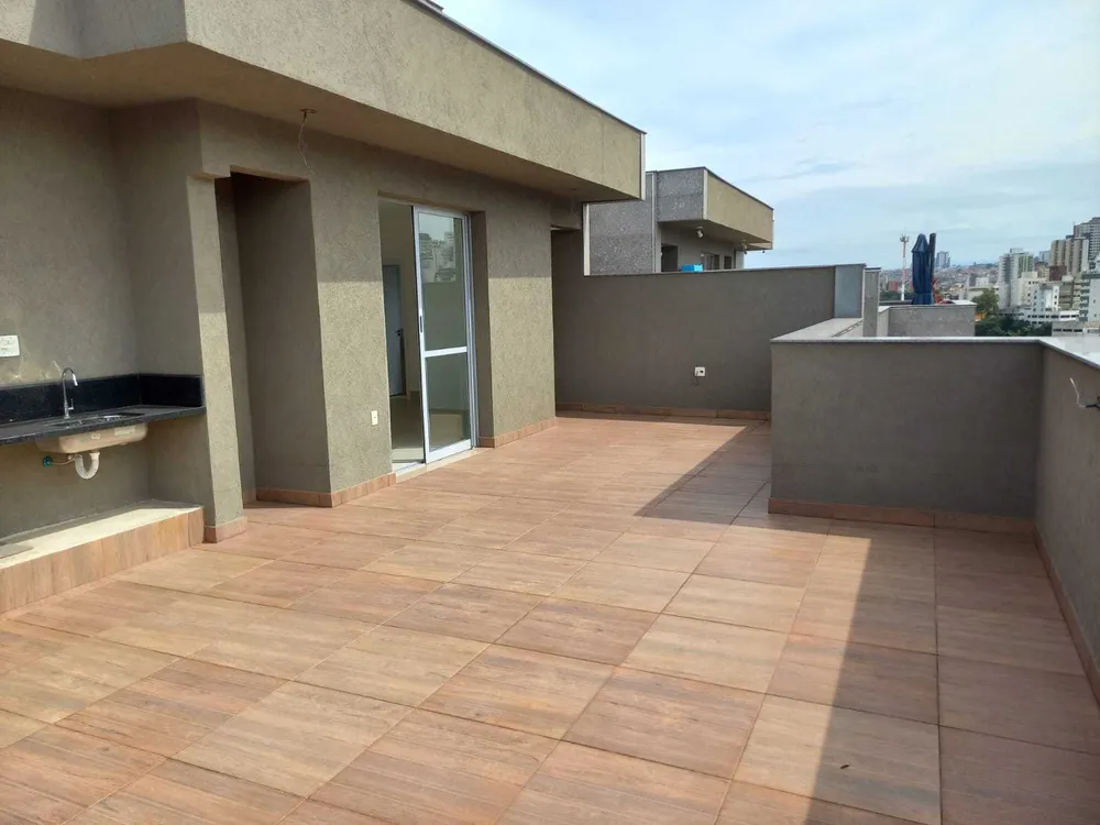 Cobertura, 4 quartos, 210 m² - Foto 2