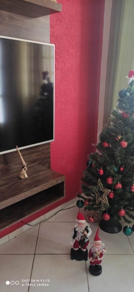 Casa à venda com 2 quartos, 48m² - Foto 1