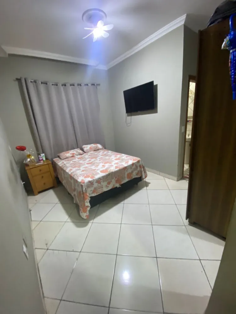 Casa, 3 quartos, 180 m² - Foto 1