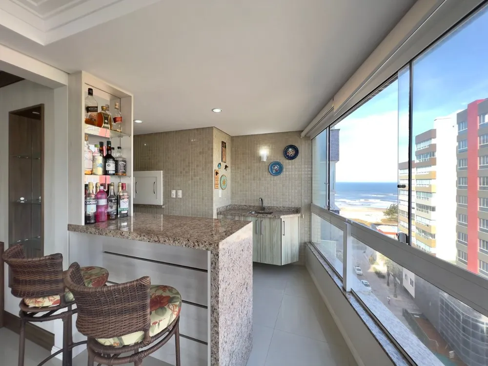 Apartamento, 3 quartos, 156 m² - Foto 1