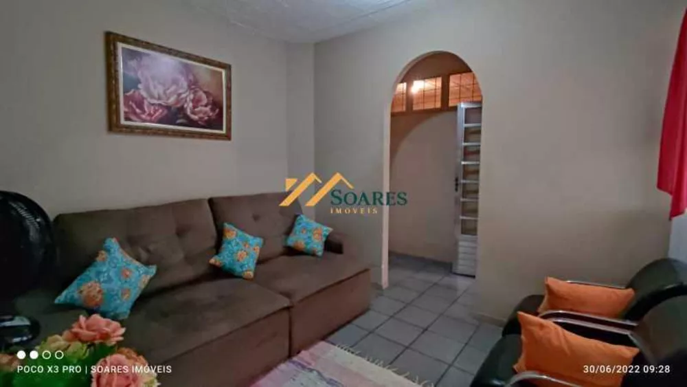 Casa à venda com 2 quartos, 360m² - Foto 9