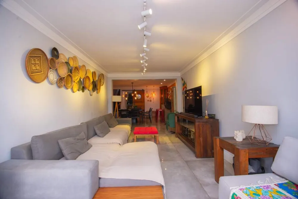 Casa, 4 quartos, 105 m² - Foto 1